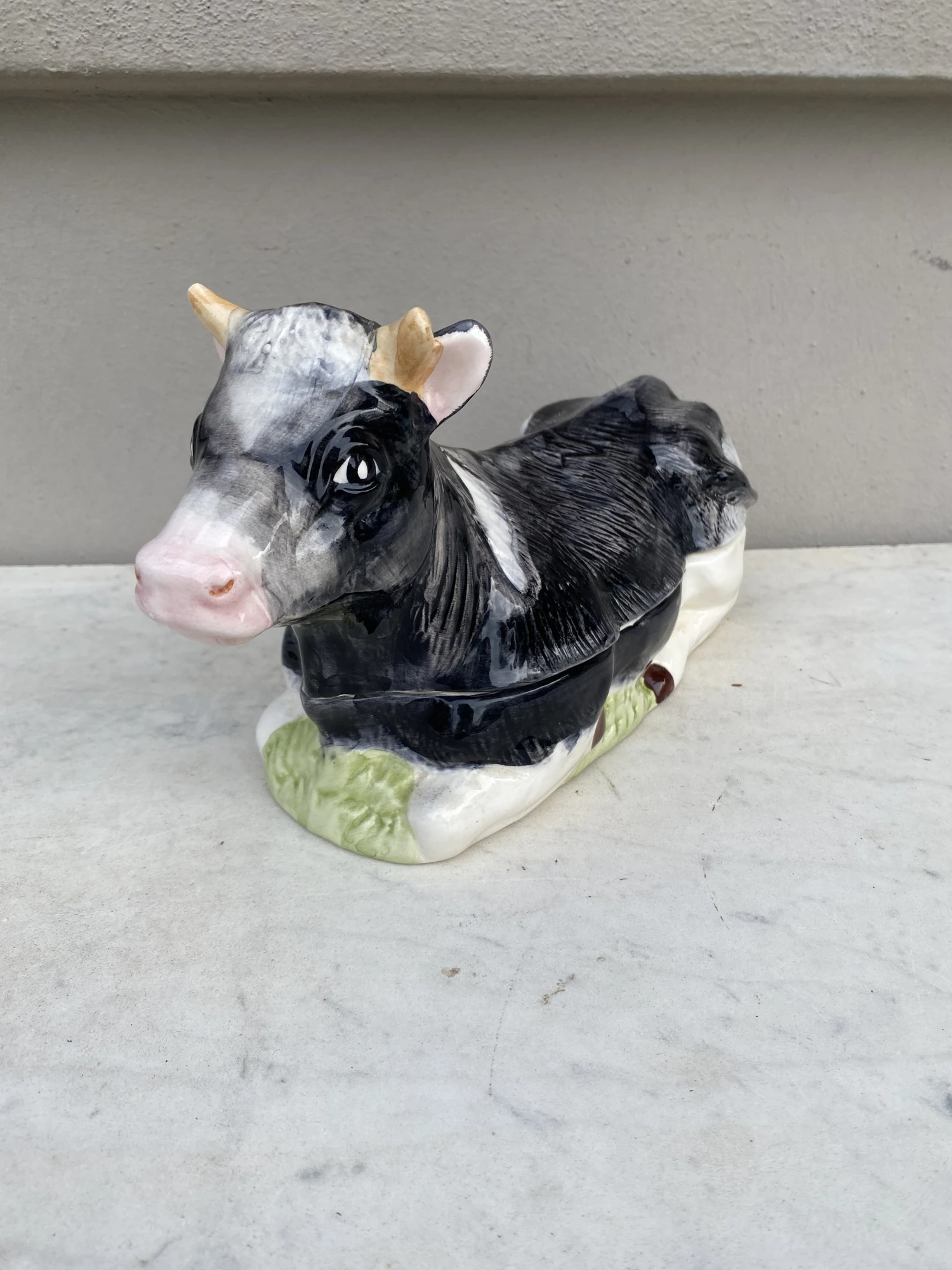 Majolica French Ceramic Cow Tureen Caugant 2 Majolica French Ceramic Cow Tureen Caugant - Image 2