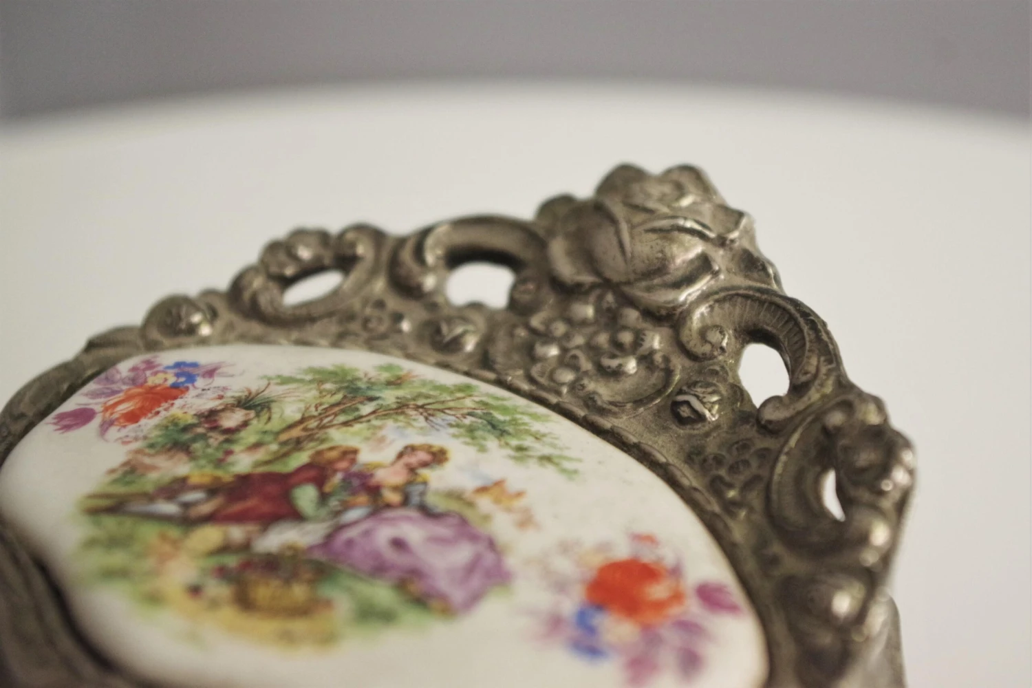 Metal Jewelry Box, 1950s 4 Metal Jewelry Box, 1950s - Image 4