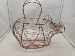 Mid 20th Century French Wire Egg Basket Copper Pig -Chairish Shop mid 20th century french wire egg basket copper pig 0401 scaled