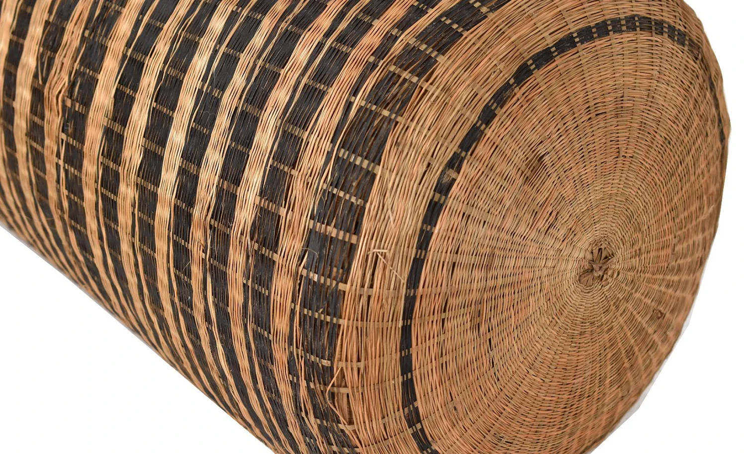 Mid 20th Century Tutsi Wedding Basket 3 Mid 20th Century Tutsi Wedding Basket - Image 3