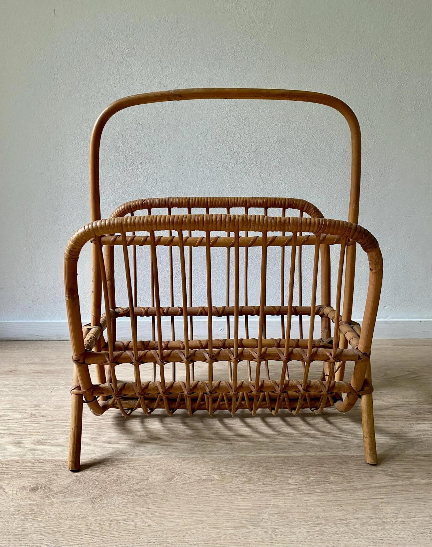 Mid-Century Modern Bamboo And Rattan Magazine Holder, 1960s 2 Mid-Century Modern Bamboo And Rattan Magazine Holder, 1960s - Image 2
