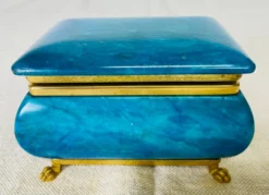 Mid Century Vintage Handmade Italian Alabaster And Brass Trinket Box -Chairish Shop mid century vintage handmade italian alabaster and brass trinket box 8759 scaled