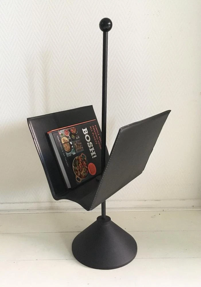 Minimalist Italian Magazine Rack By Porada Arredi, 1980s 5 Minimalist Italian Magazine Rack By Porada Arredi, 1980s - Image 5