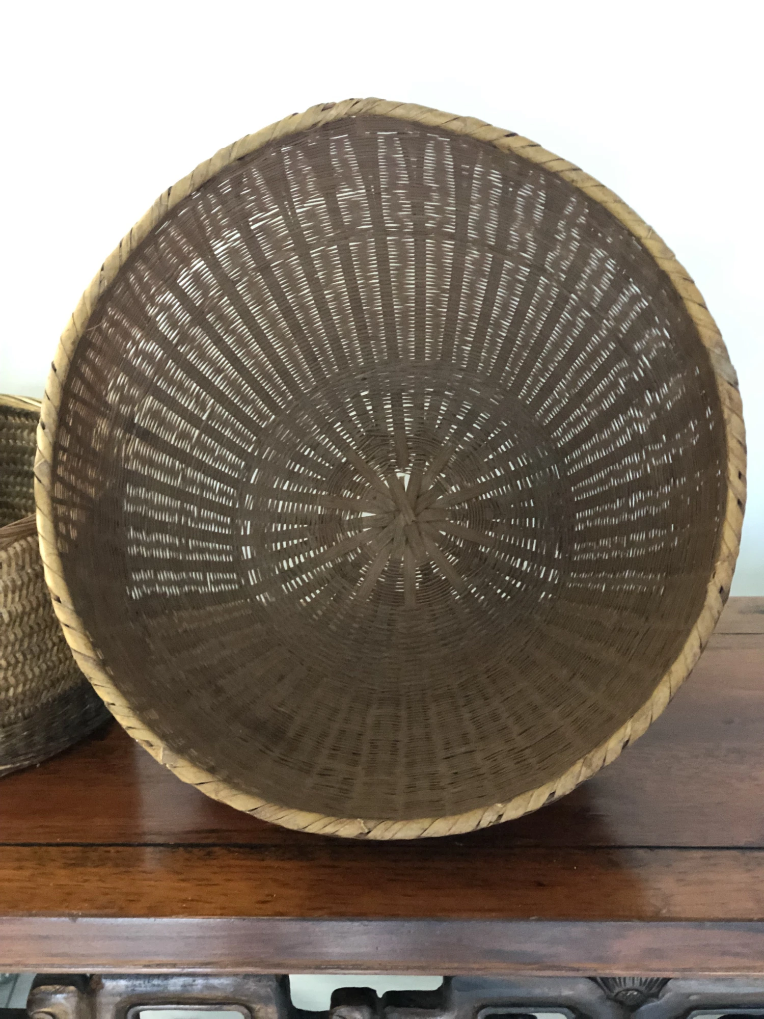 Rustic Chinese 19th Century Woven Rattan Large Round Grain Basket 7 Rustic Chinese 19th Century Woven Rattan Large Round Grain Basket - Image 7