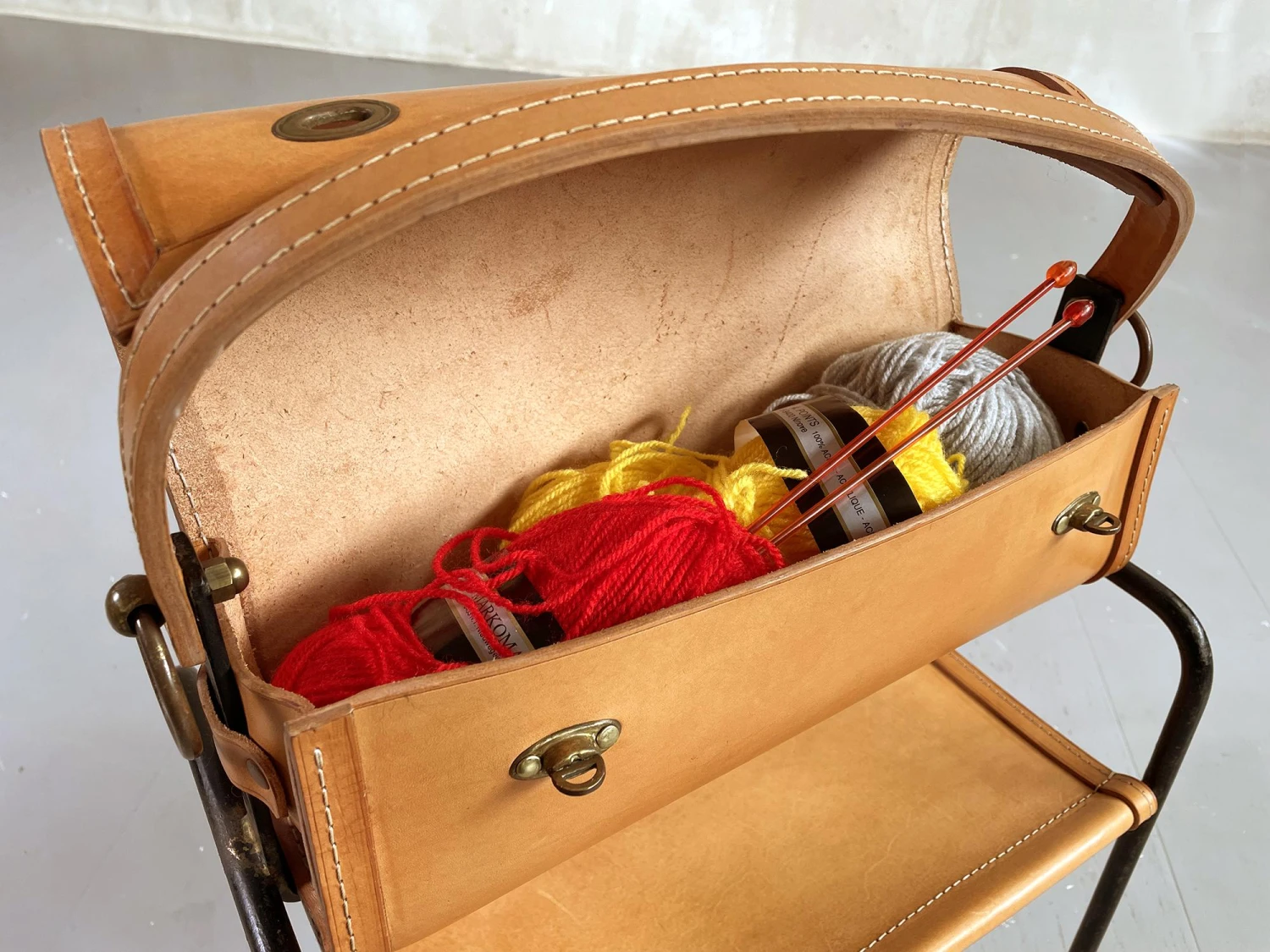 Sewing Box In Lacquered Metal And Leather By Jacques Adnet, France, 1950 7 Sewing Box In Lacquered Metal And Leather By Jacques Adnet, France, 1950 - Image 7