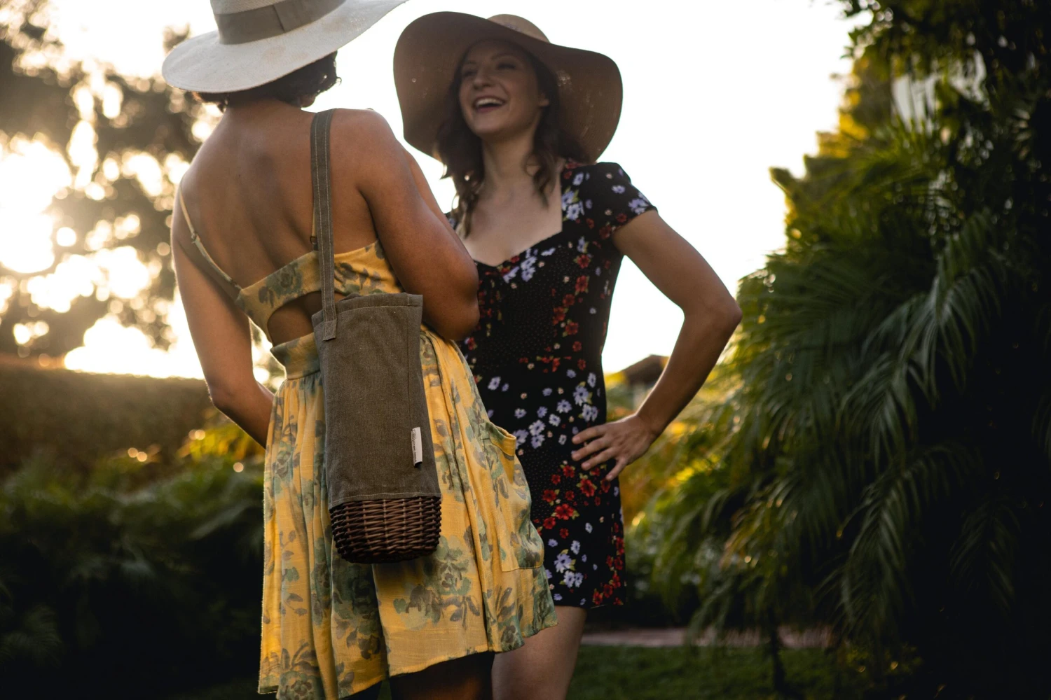 The Malbec Wine Basket, Khaki Green 3 The Malbec Wine Basket, Khaki Green - Image 3