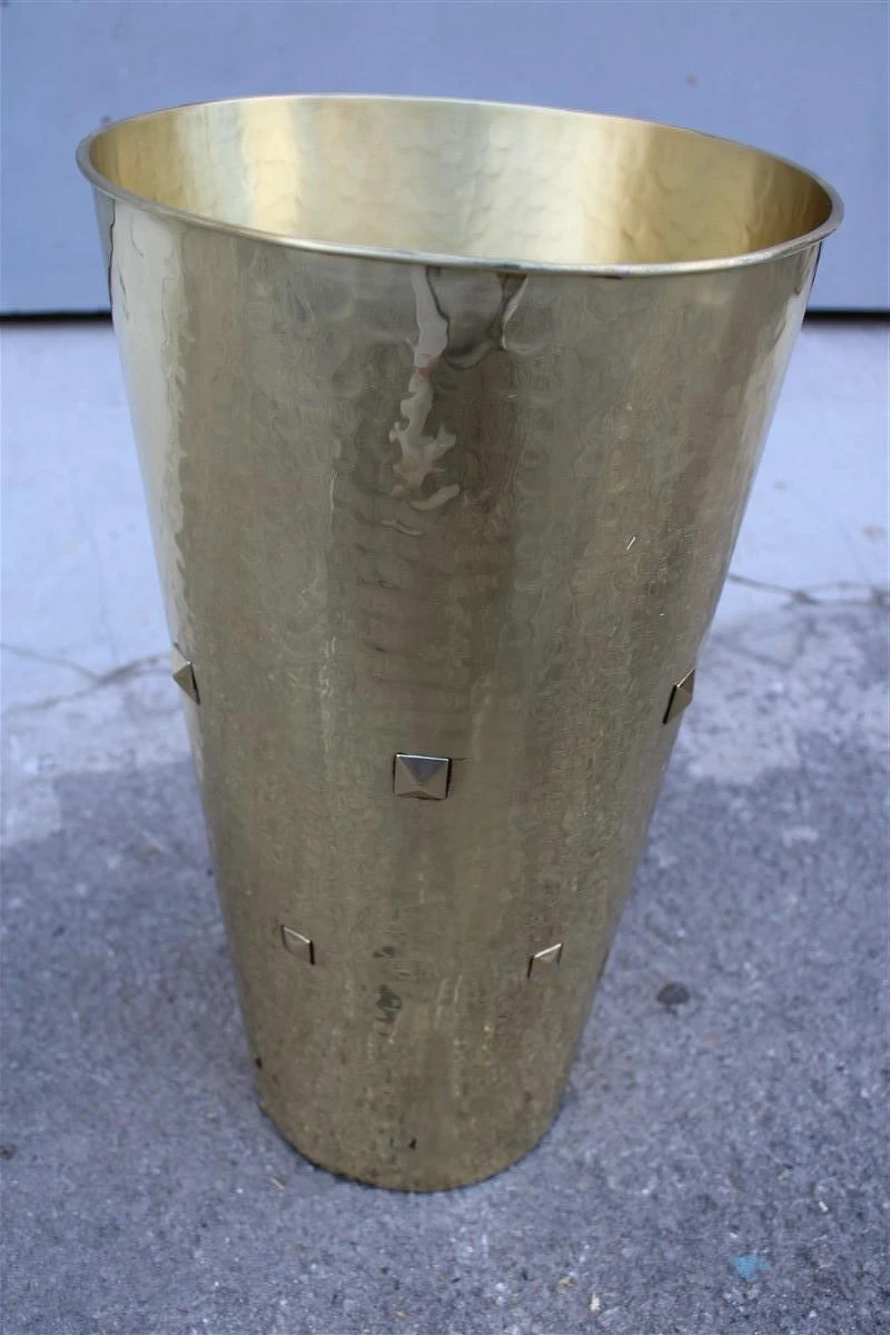Umbrella Stand In Solid Hammered Brass, Italy, 1950s 3 Umbrella Stand In Solid Hammered Brass, Italy, 1950s - Image 3