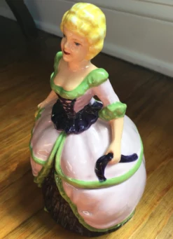 Vintage Ceramic Lady Trinket Box -Chairish Shop vintage ceramic lady trinket box 4345 scaled