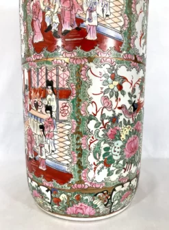 Vintage Chinese Rose Medallion Porcelain Umbrella Stand With Gilt Work, Signed -Chairish Shop vintage chinese rose medallion porcelain umbrella stand with gilt work signed 8405 scaled