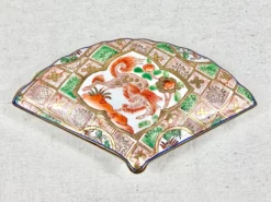 Vintage Chinoiserie Fan Shaped Box 19 Vintage Chinoiserie Fan Shaped Box -Chairish Shop vintage chinoiserie fan shaped box 2345 scaled