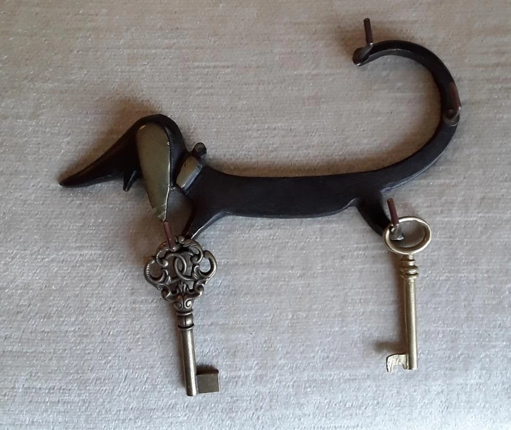 Vintage Dachshund Wall Hook Strip, 1960s 4 Vintage Dachshund Wall Hook Strip, 1960s - Image 4