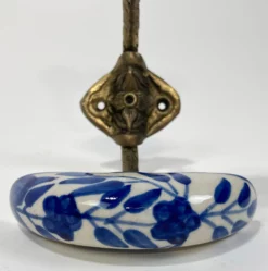 Vintage Delft Style Hat Or Coat Wall Hook 12 Vintage Delft Style Hat Or Coat Wall Hook -Chairish Shop vintage delft style hat or coat wall hook 6558