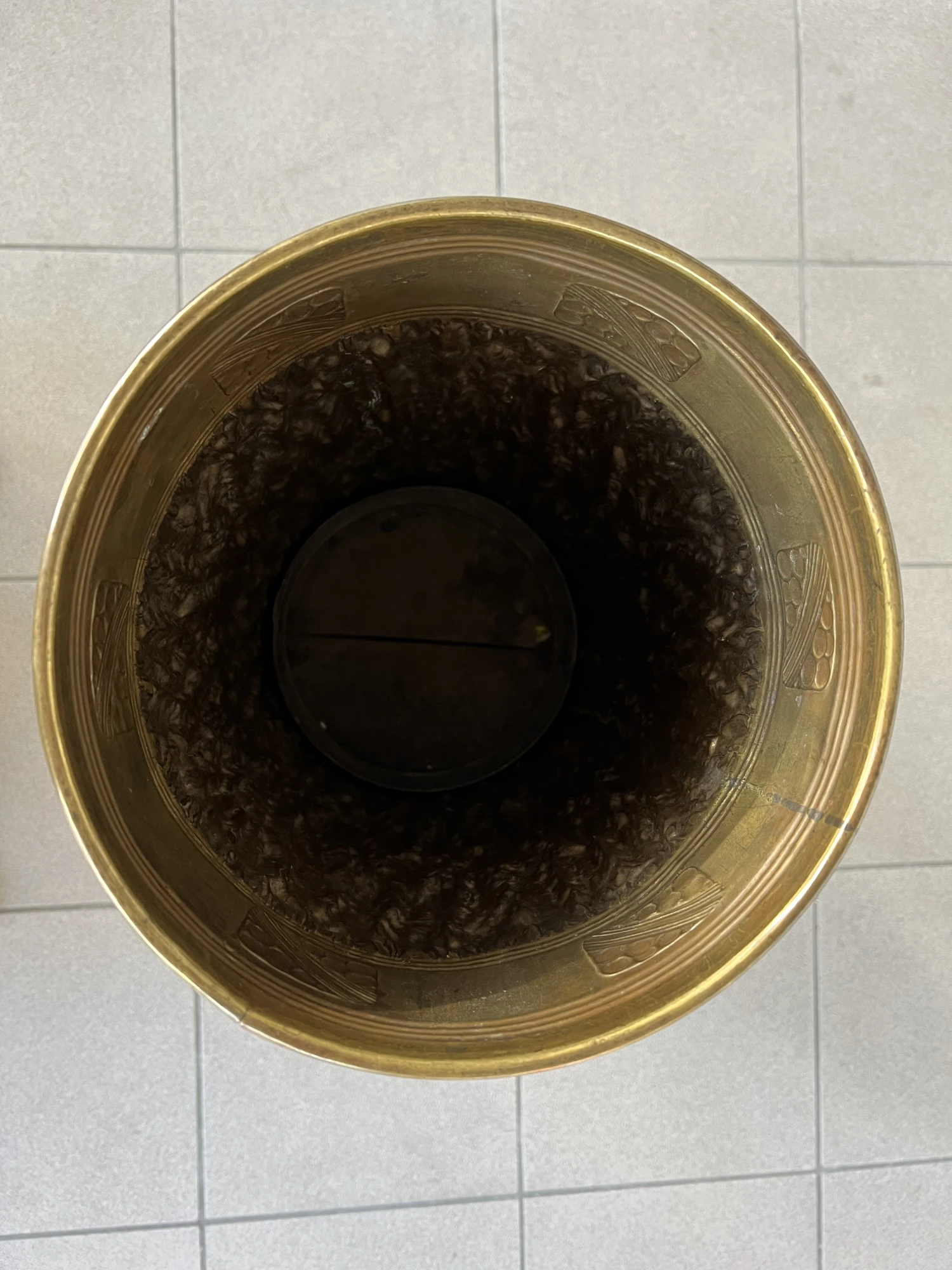 Vintage Embossed Copper Brass Umbrella Stand/Stick Holder 8 Vintage Embossed Copper Brass Umbrella Stand/Stick Holder - Image 8