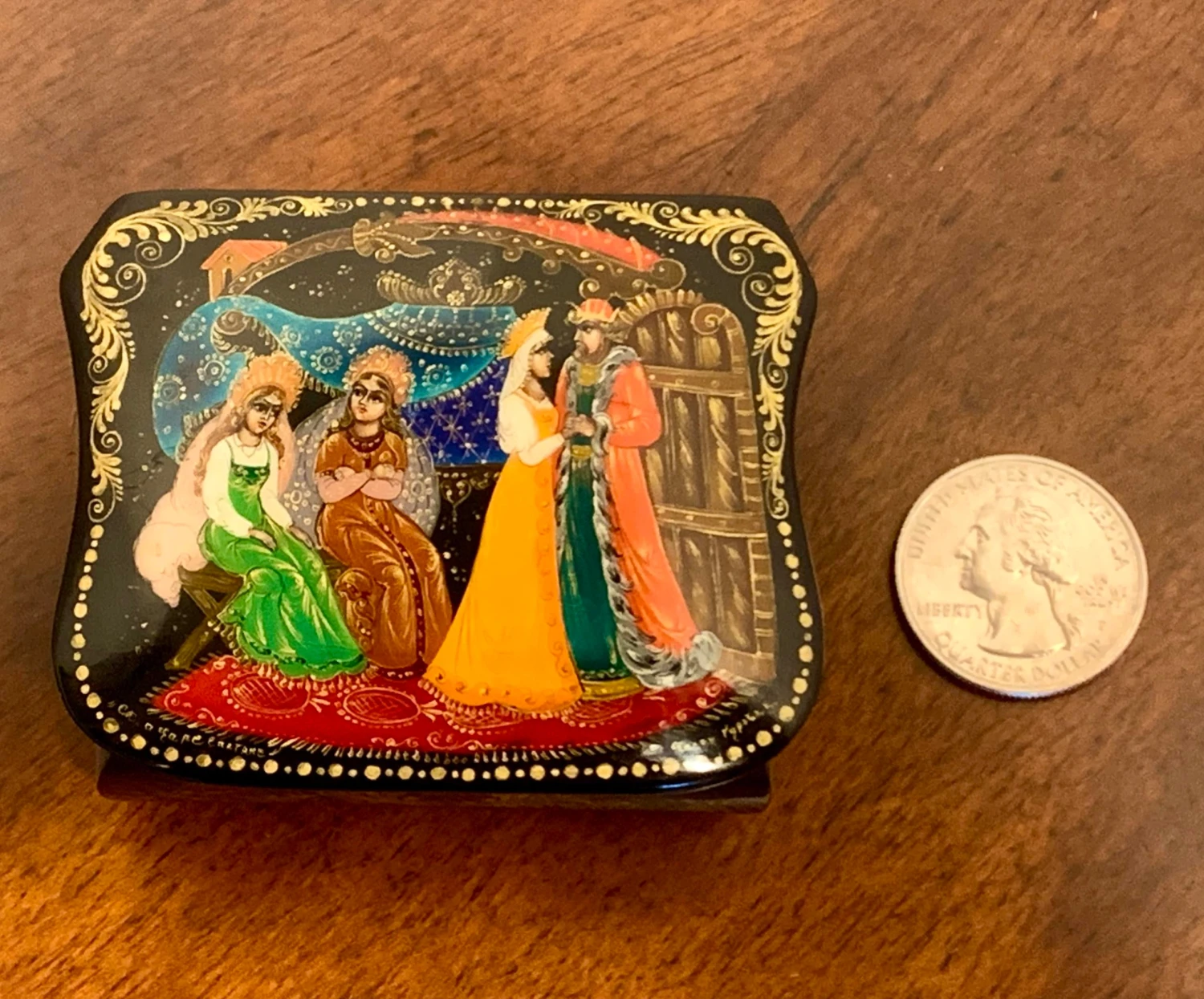 Vintage Hand Painted Russian Lacquer Box, Signed 4 Vintage Hand Painted Russian Lacquer Box, Signed - Image 4