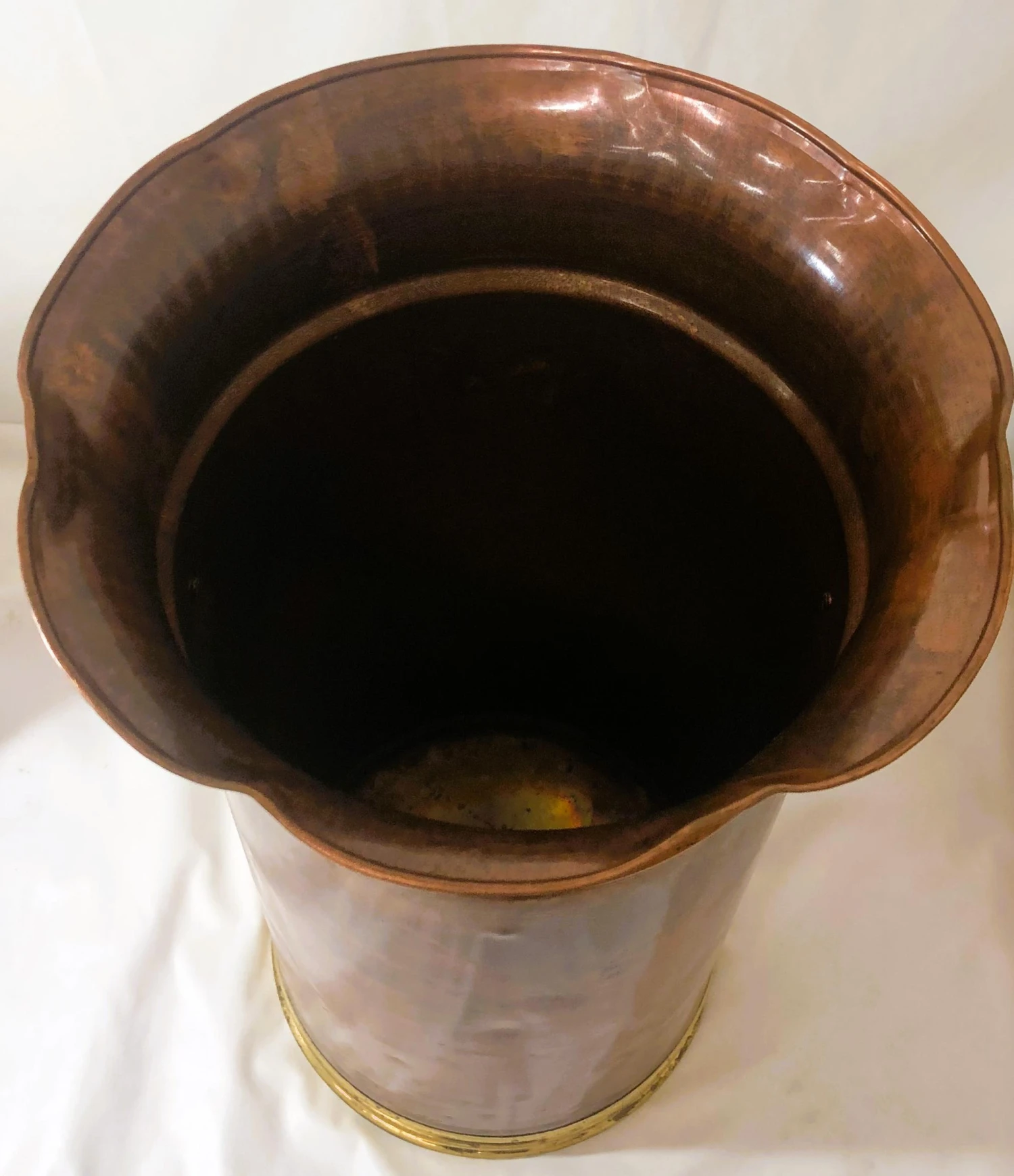 Vintage Italian Hammered Copper & Brass Umbrella Stand 4 Vintage Italian Hammered Copper & Brass Umbrella Stand - Image 4