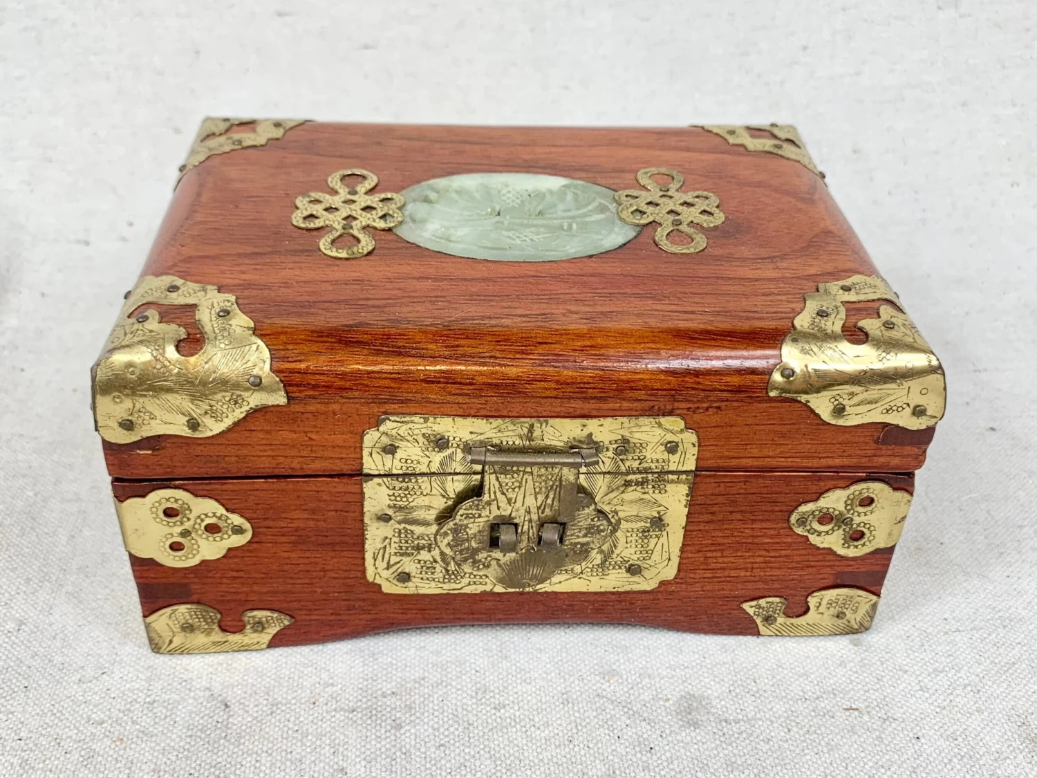 Vintage Jewelry Box With Brass And Stone Accents 3 Vintage Jewelry Box With Brass And Stone Accents - Image 3