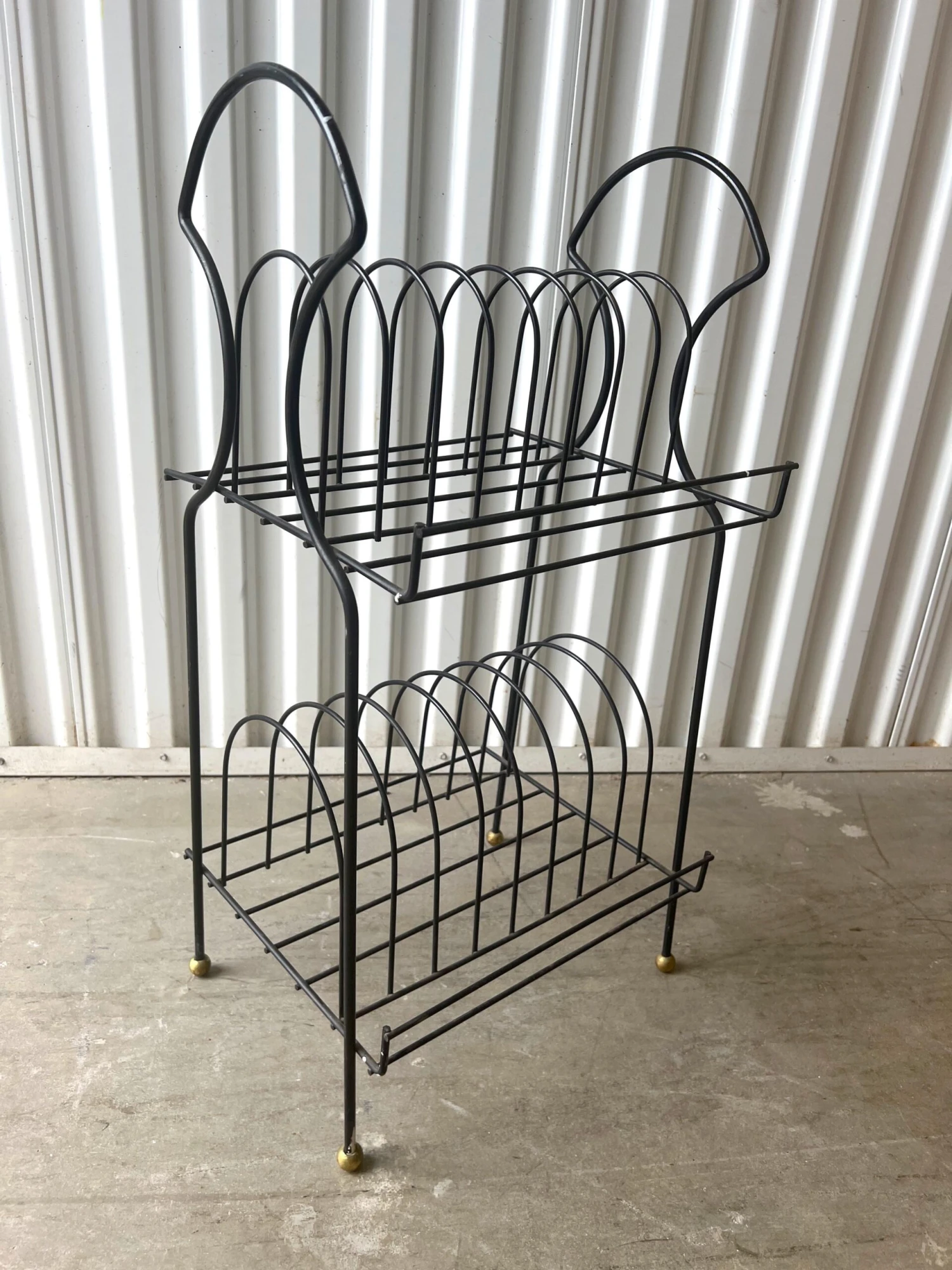 Vintage Mid-Century Modern Atomic Arched Standing Record Stand 5 Vintage Mid-Century Modern Atomic Arched Standing Record Stand - Image 5