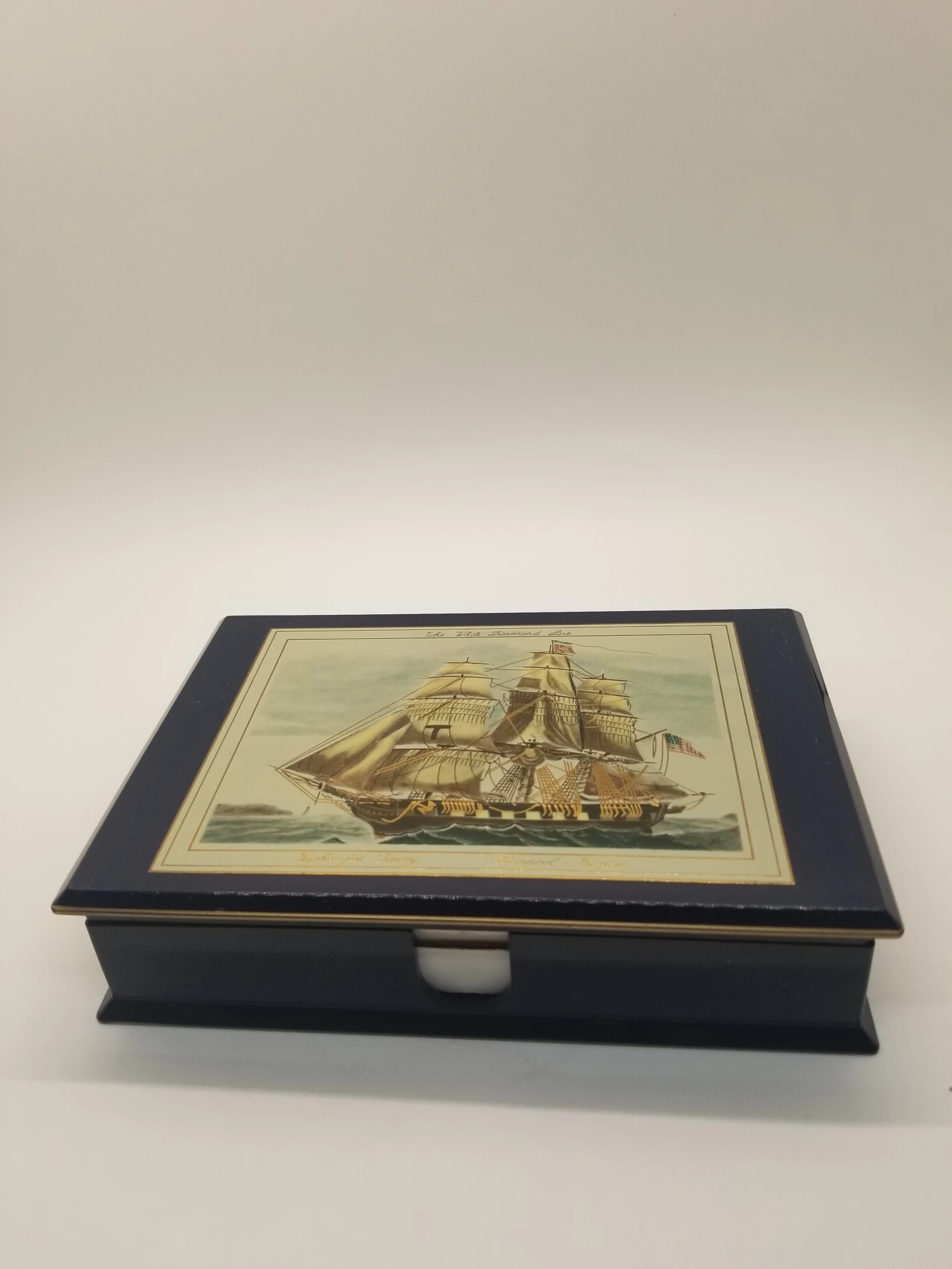 Vintage Otagiri The White Diamond Line Navy Schooner Laquered Desk Note Box 6 Vintage Otagiri The White Diamond Line Navy Schooner Laquered Desk Note Box - Image 6