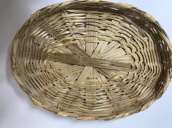 Vintage Oval Wicker Basket With Lid And Handle - Made In Mexico -Chairish Shop vintage oval wicker basket with lid and handle made in mexico 1092