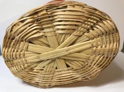 Vintage Oval Wicker Basket With Lid And Handle - Made In Mexico -Chairish Shop vintage oval wicker basket with lid and handle made in mexico 8768 scaled