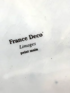 Vintage Paris Landmarks Limoges Box 19 Vintage Paris Landmarks Limoges Box -Chairish Shop vintage paris landmarks limoges box 3385 scaled