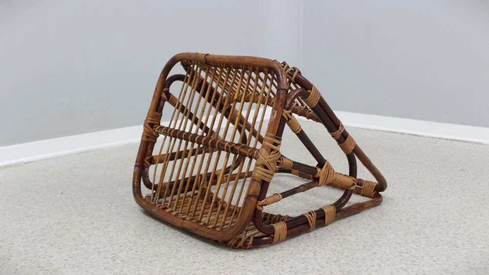 Vintage Rattan Magazine Rack From Castano, 1950s 4 Vintage Rattan Magazine Rack From Castano, 1950s - Image 4