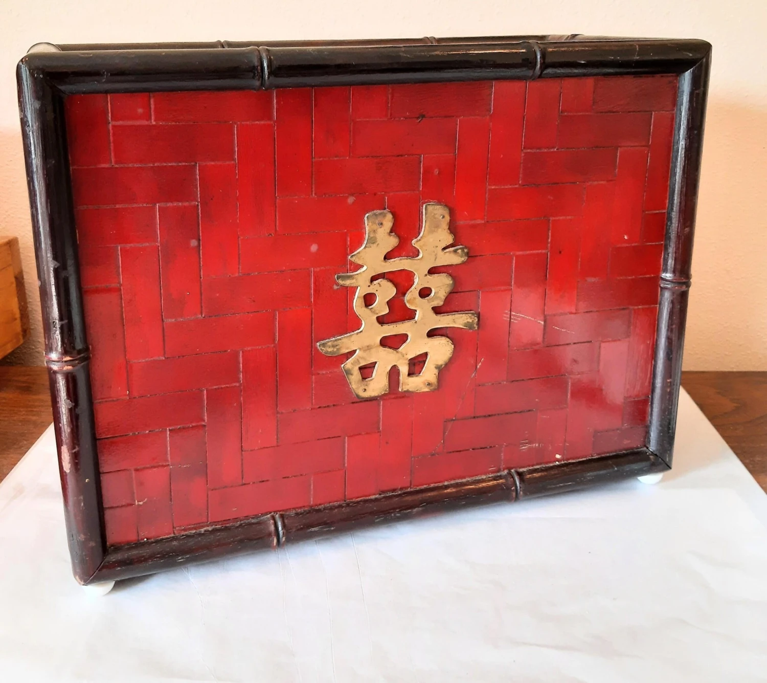 Vintage Red Lacquer Wood Bamboo Handled Magazine Holder 2 Vintage Red Lacquer Wood Bamboo Handled Magazine Holder - Image 2