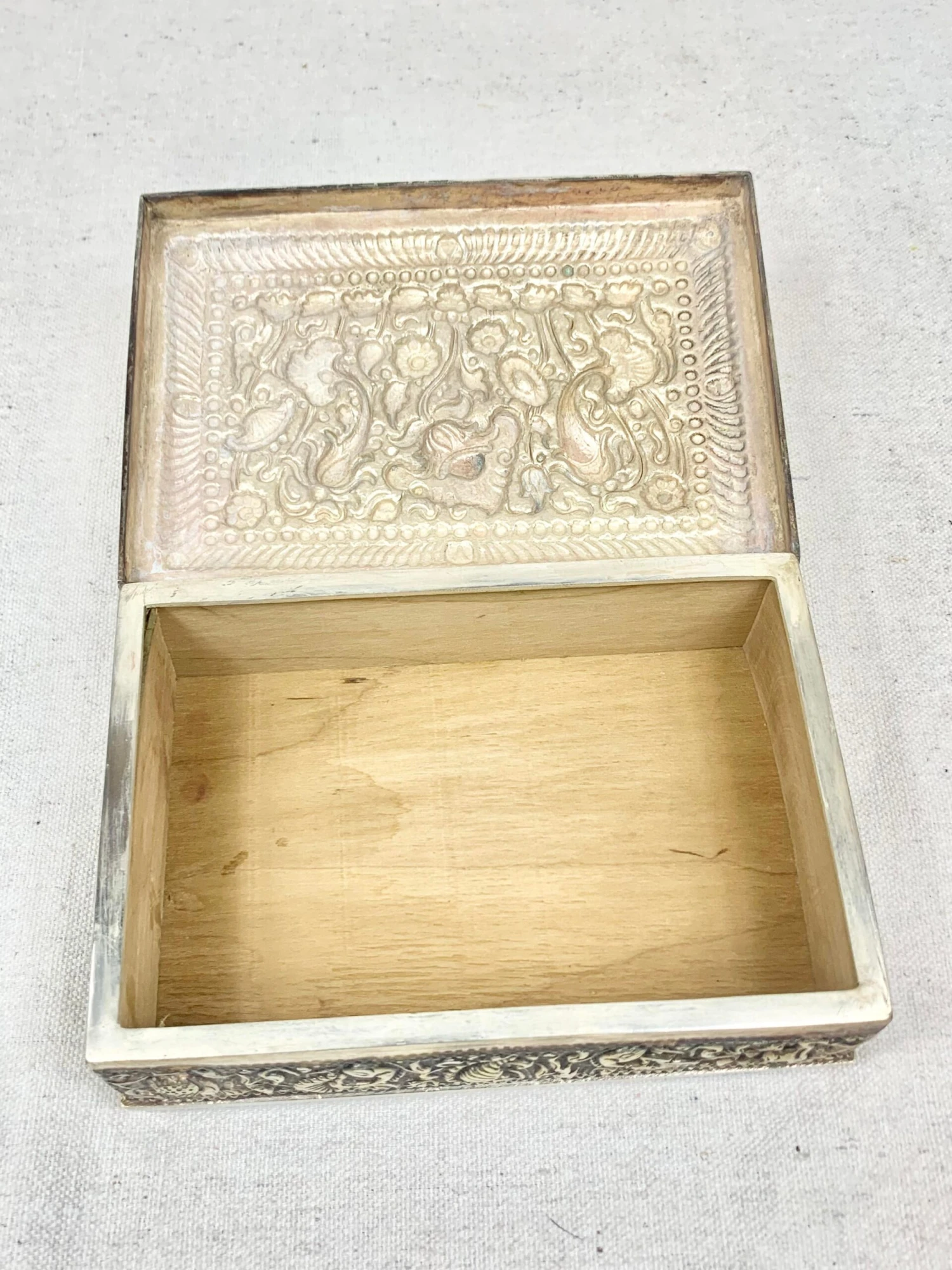 Vintage Repousse Metal And Wood Box 8 Vintage Repousse Metal And Wood Box - Image 8