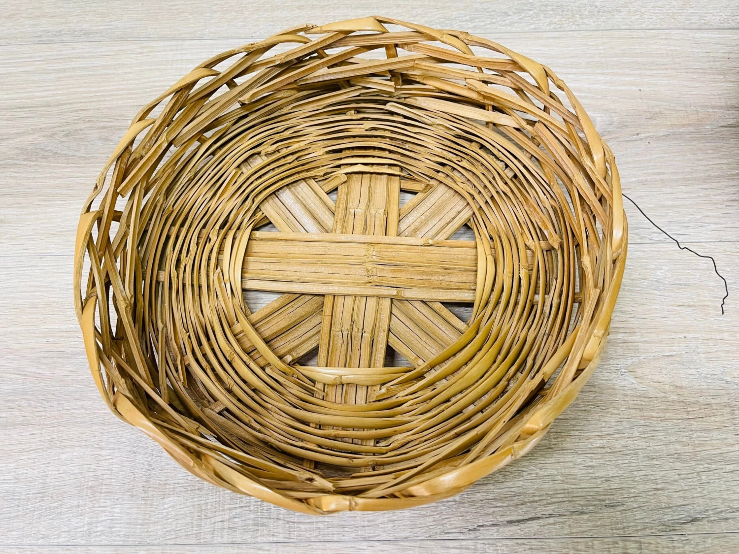 Vintage Round Covered Wicker Basket With Handles 10 Vintage Round Covered Wicker Basket With Handles - Image 10