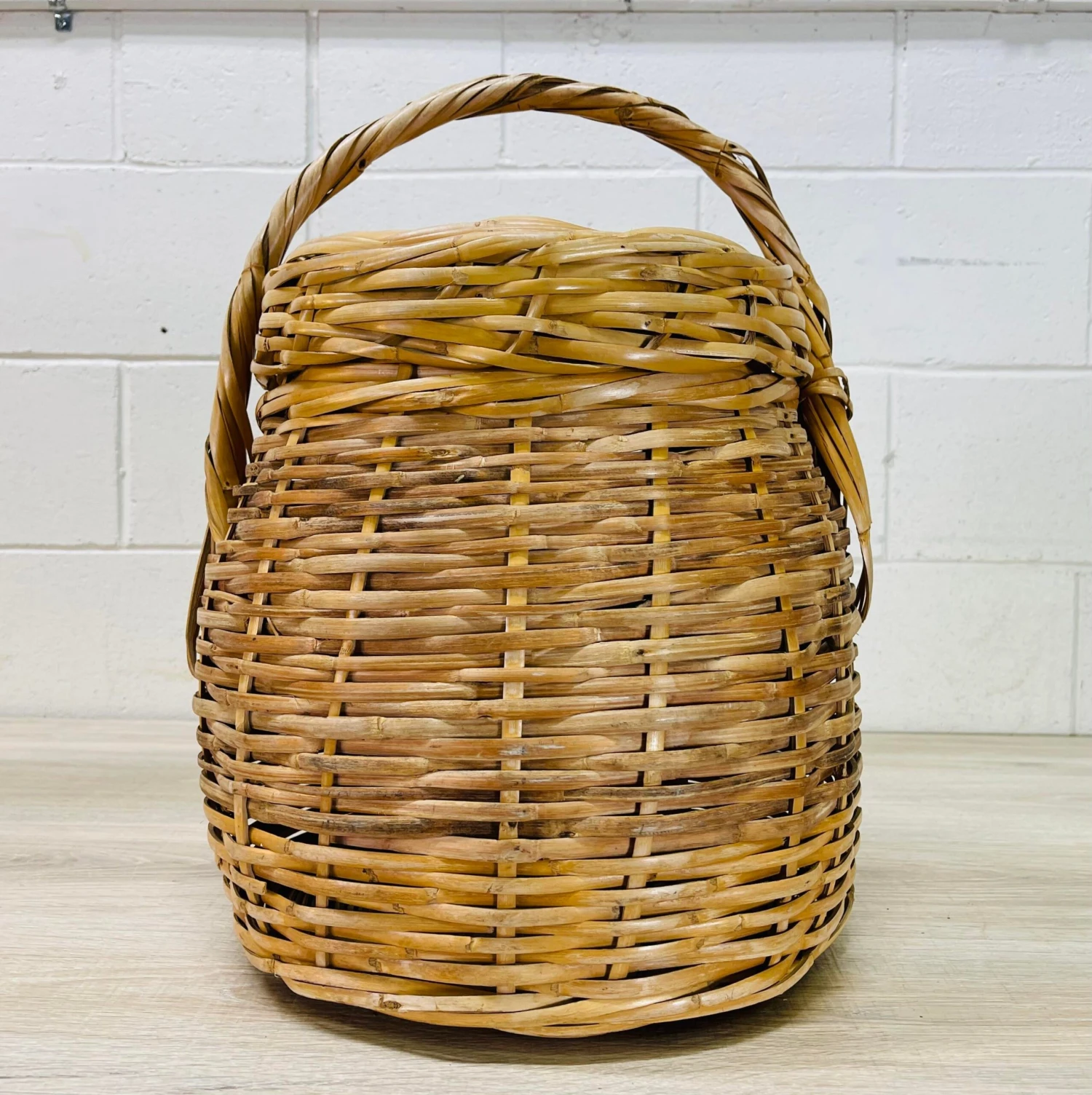Vintage Round Covered Wicker Basket With Handles 2 Vintage Round Covered Wicker Basket With Handles - Image 2