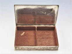Vintage Silvered Brass Cigarette Box For Trinket & Jewelry Storage -Chairish Shop vintage silvered brass cigarette box for trinket and jewelry storage 2946 scaled