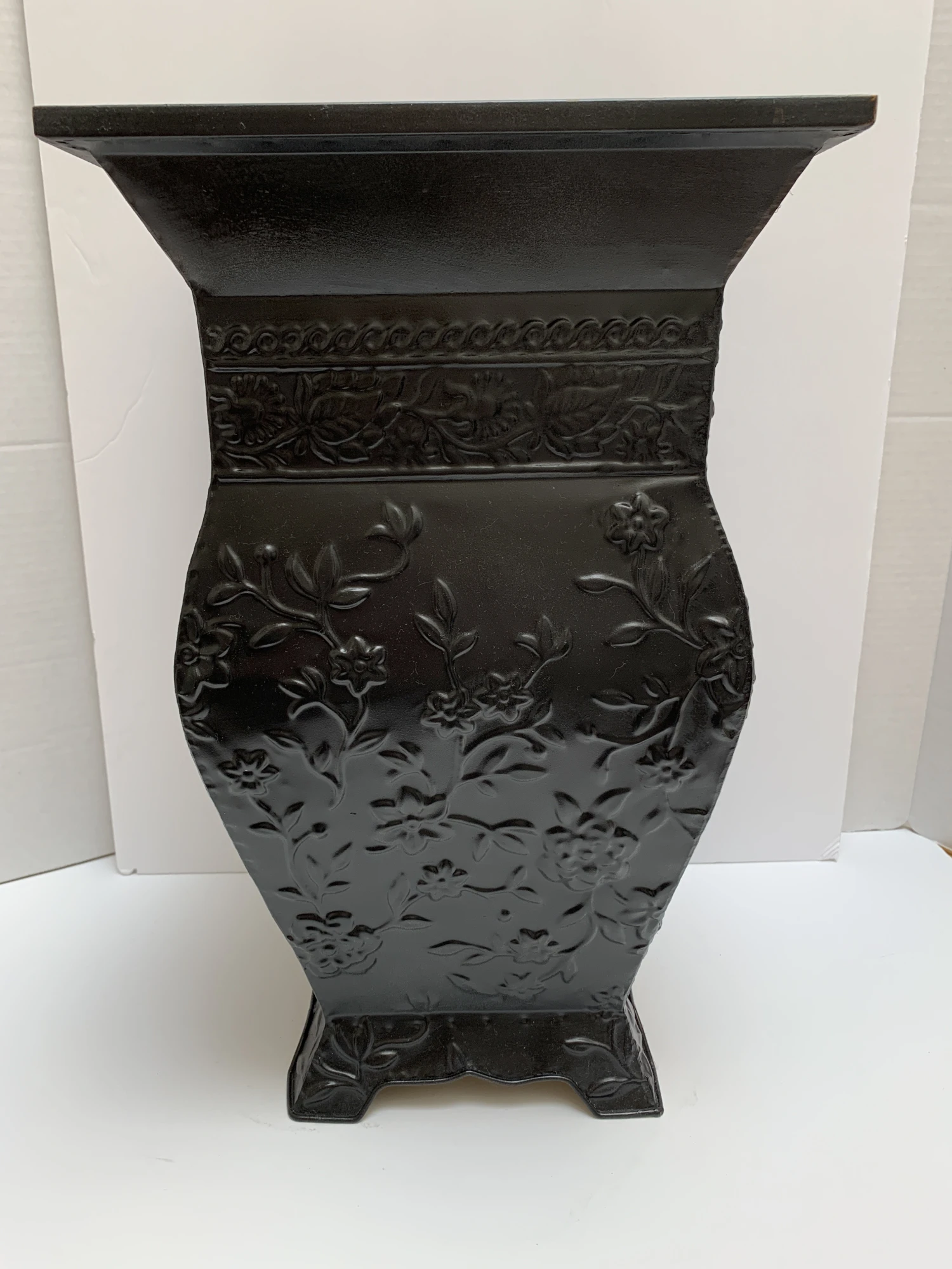 Vintage Textured Metal Umbrella Holder Or Plant Vessel 10 Vintage Textured Metal Umbrella Holder Or Plant Vessel - Image 10