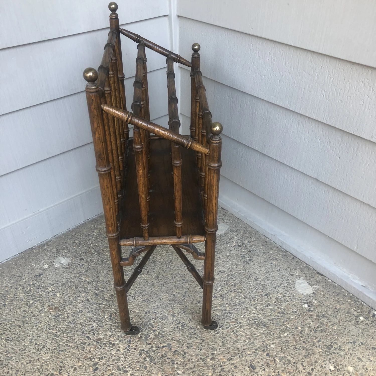 Vintage Traditional Canterbury Magazine Rack 3 Vintage Traditional Canterbury Magazine Rack - Image 3