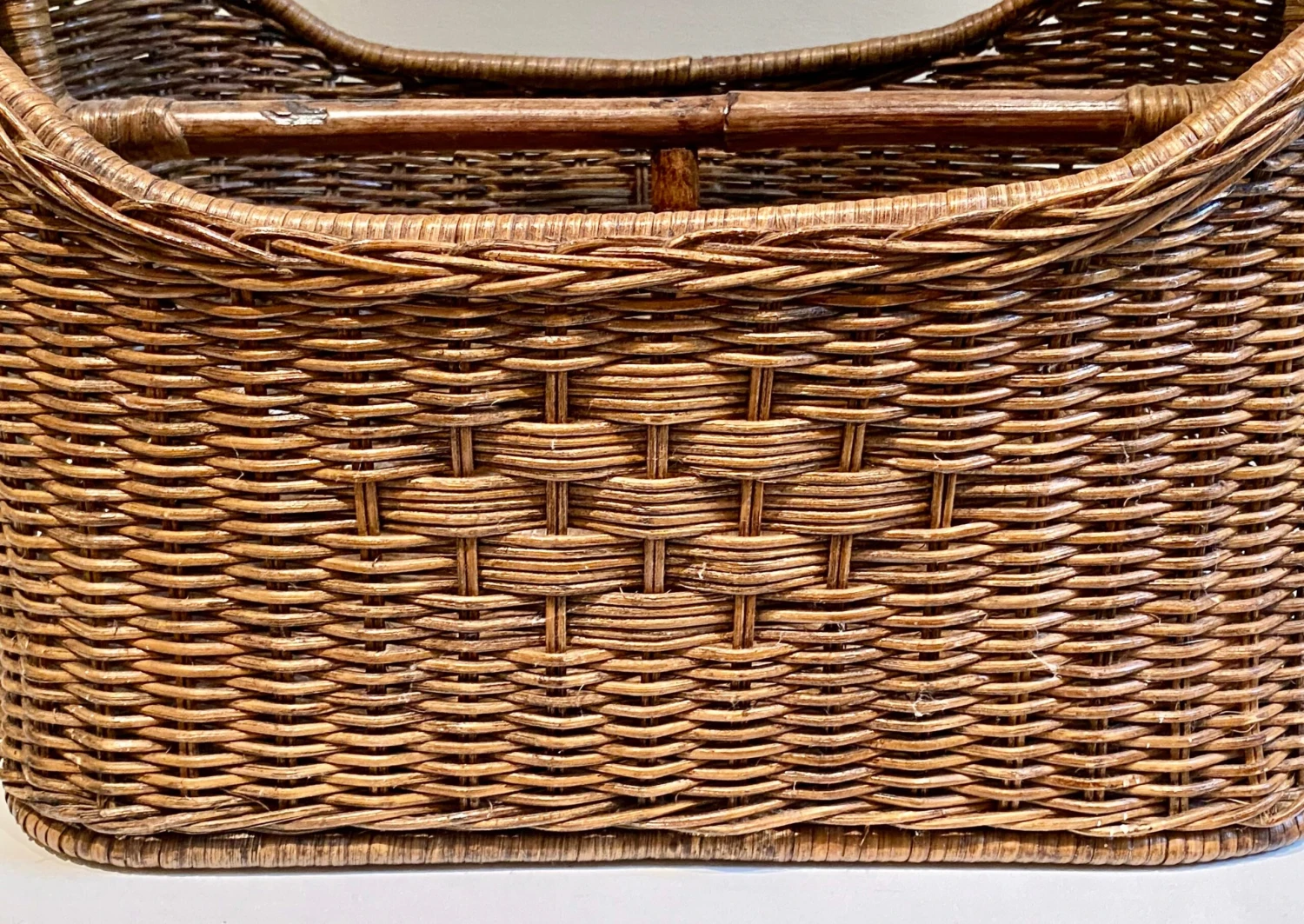 Vintage Wicker Magazine Basket With Woven Detail 4 Vintage Wicker Magazine Basket With Woven Detail - Image 4