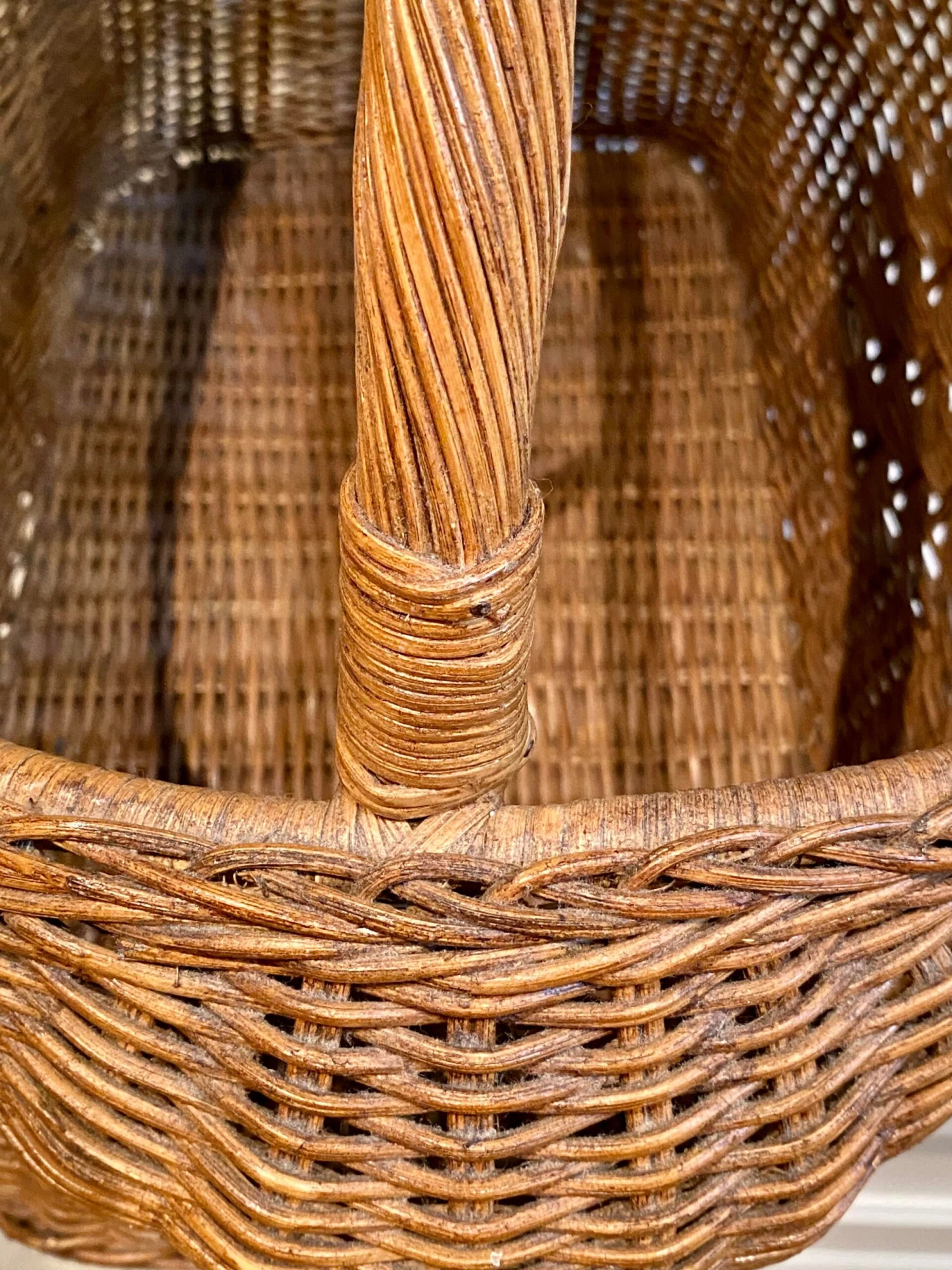 Vintage Wicker Magazine Basket With Woven Detail 2 Vintage Wicker Magazine Basket With Woven Detail - Image 2