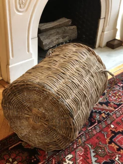 Vintage Wicker Storage Basket With Lid 15 Vintage Wicker Storage Basket With Lid -Chairish Shop vintage wicker storage basket with lid 0038