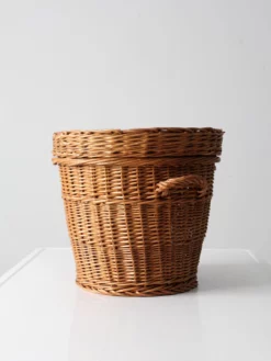 Vintage Woven Basket With Lid 12 Vintage Woven Basket With Lid -Chairish Shop vintage woven basket with lid 3477