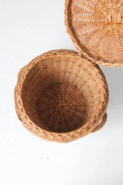 Vintage Woven Basket With Lid 17 Vintage Woven Basket With Lid -Chairish Shop vintage woven basket with lid 8198