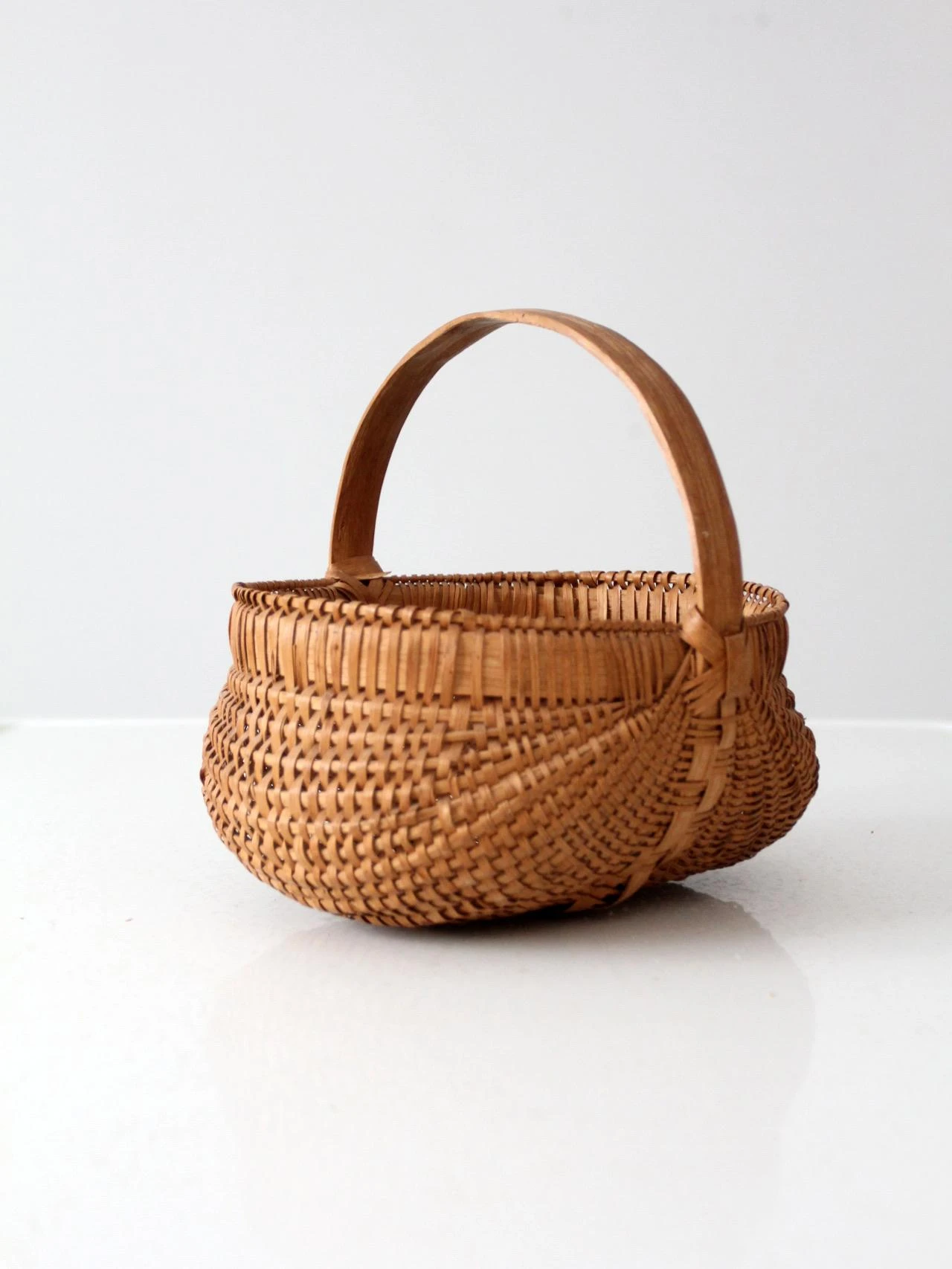 Vintage Woven Buttocks Basket 6 Vintage Woven Buttocks Basket - Image 6