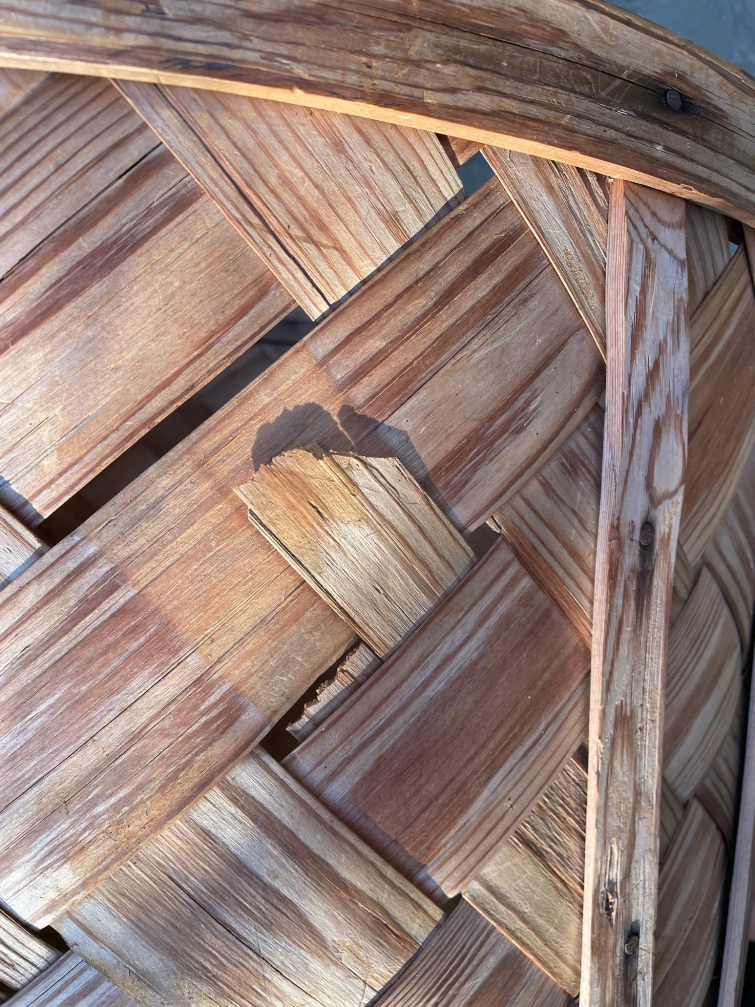 Vintage Woven Wicker Large Two Handled Basket 7 Vintage Woven Wicker Large Two Handled Basket - Image 7